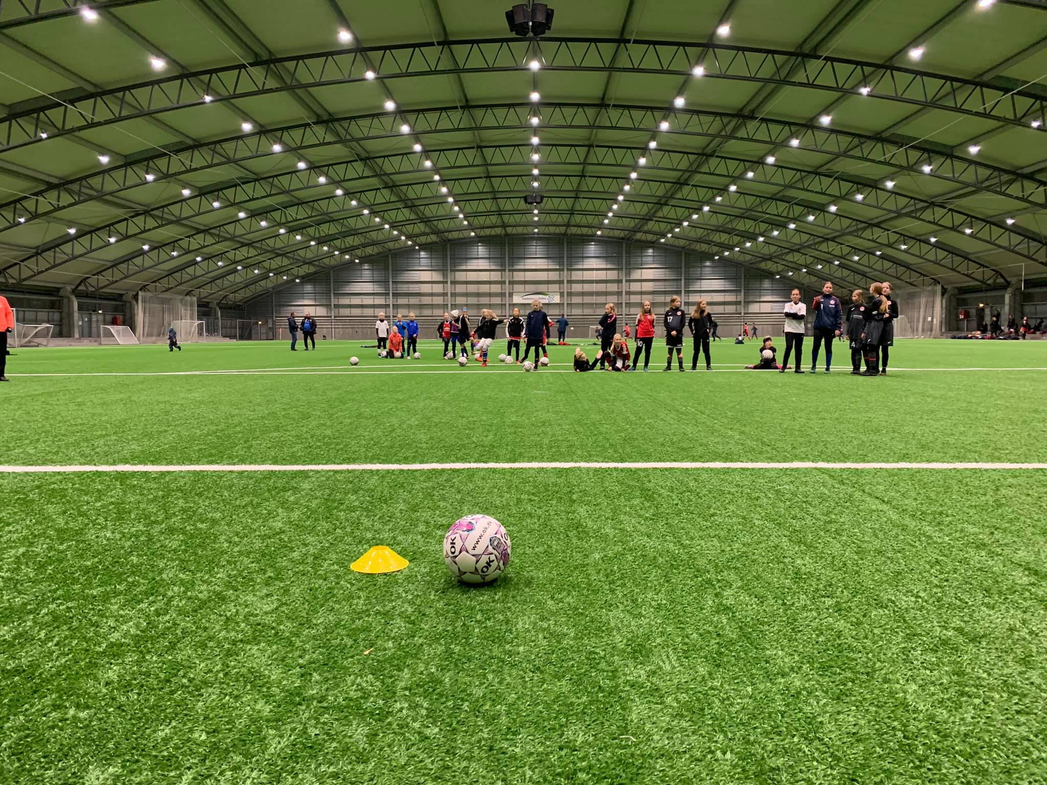 Fotballleir til Skovlunde 1 Topdanmarkhallen
